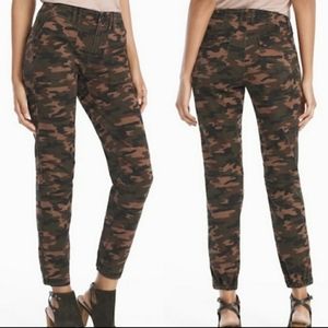 White House Black Market crop camo pants size 4